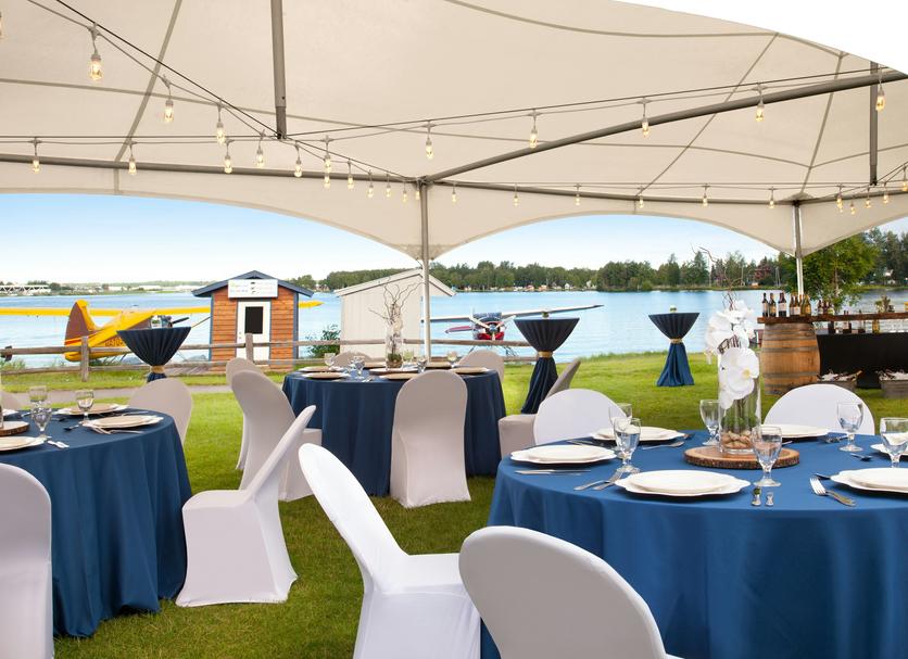 Banquet hall Photo
