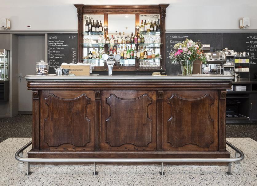 Bar Photo