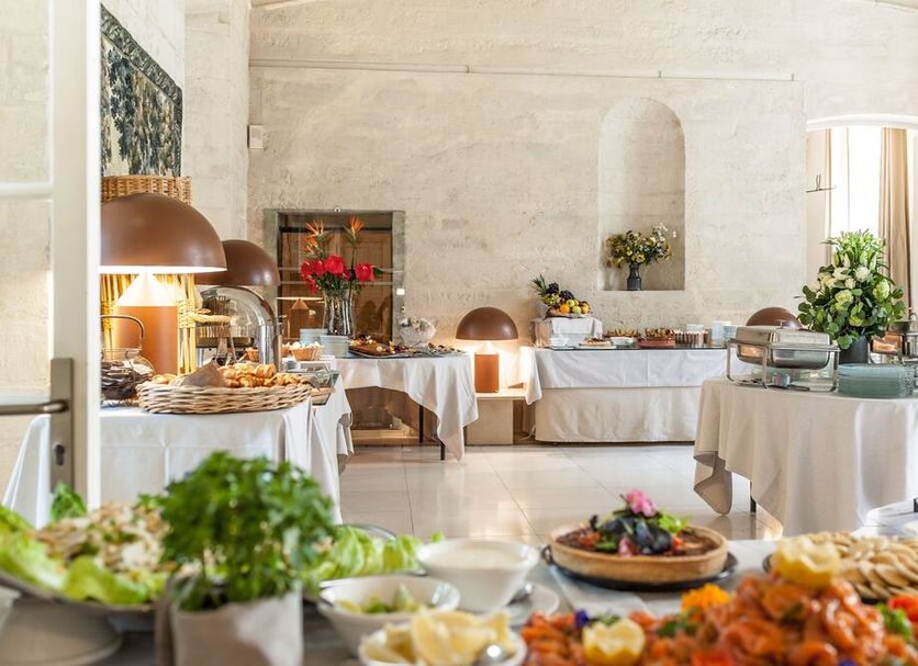 Buffet Photo