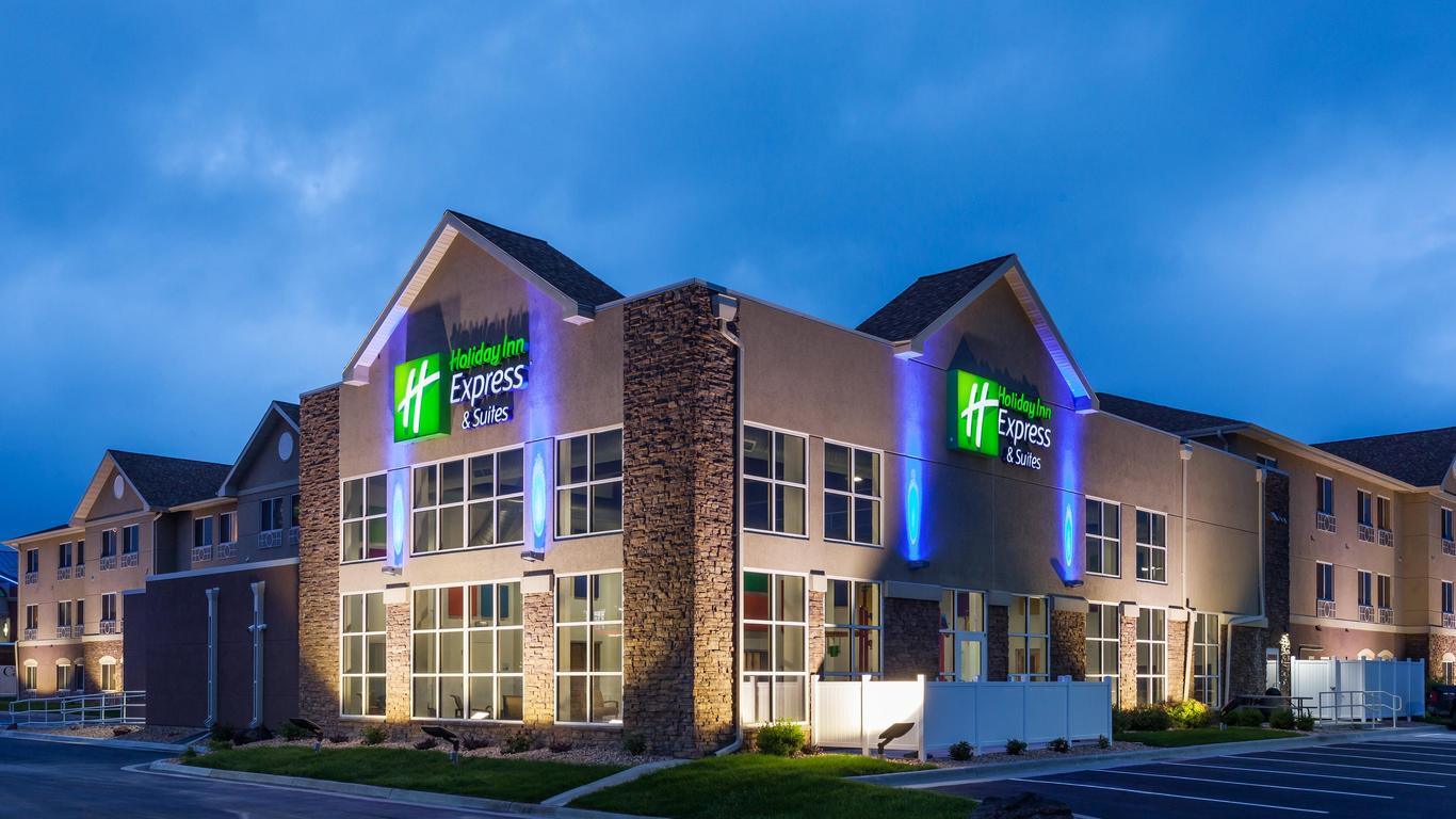 Holiday Inn Express Hotel & Suites Rapid City, An IHG Hotel