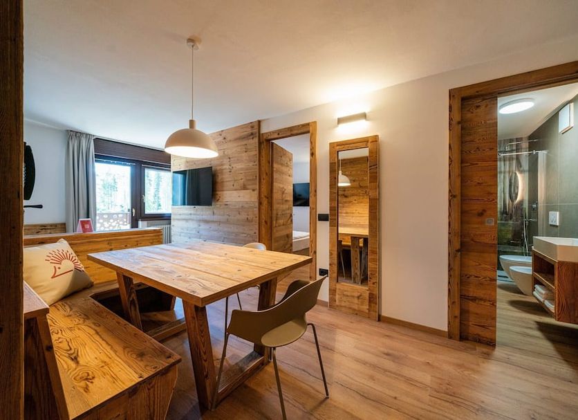 Dining room Photo