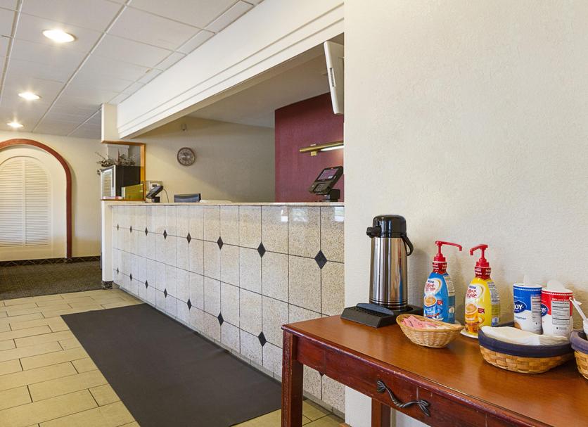 Front desk Photo