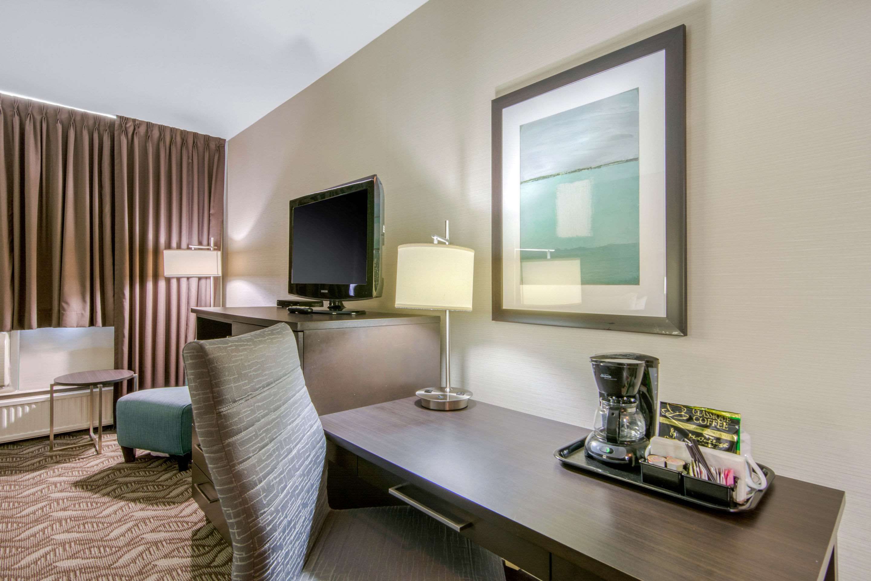 Room amenity