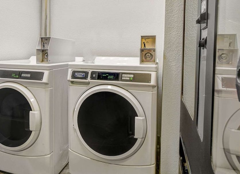Laundry facility Photo