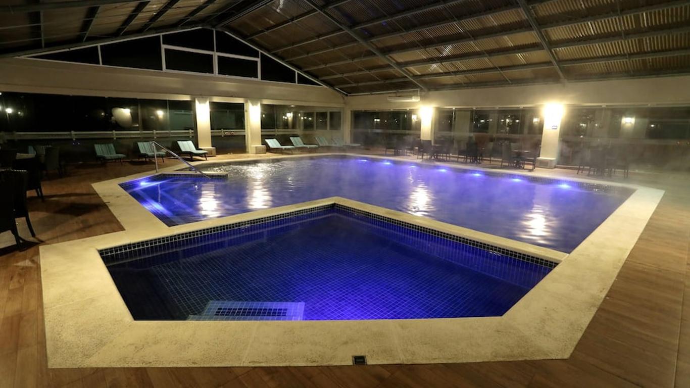 Tri Hotel Canela