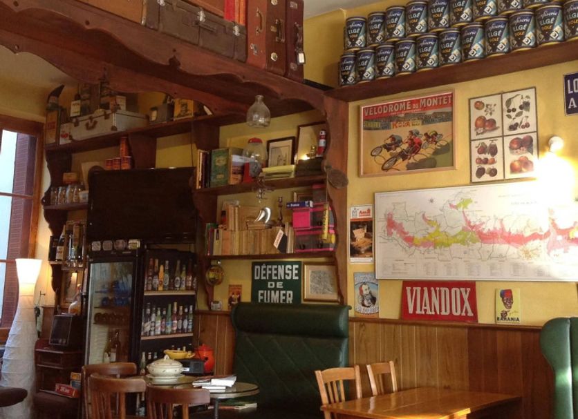 Bar Photo
