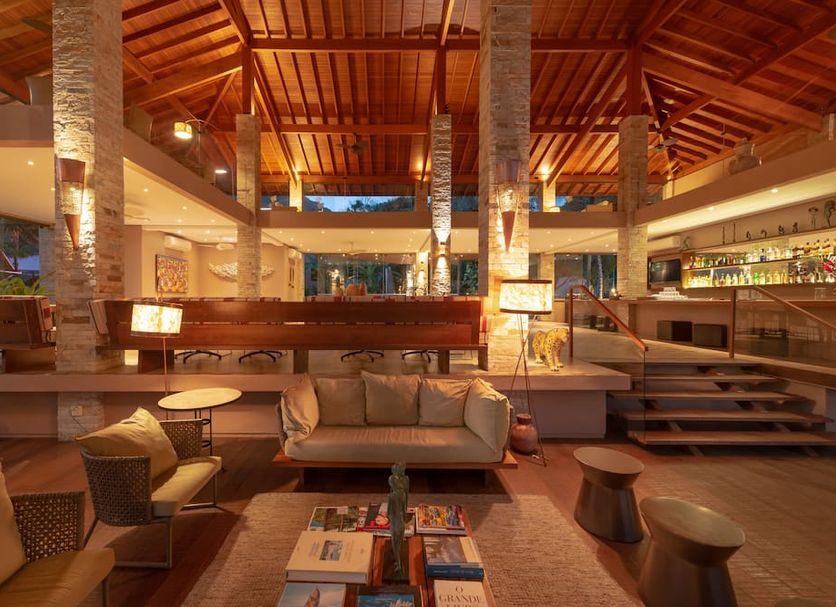 Lounge Photo