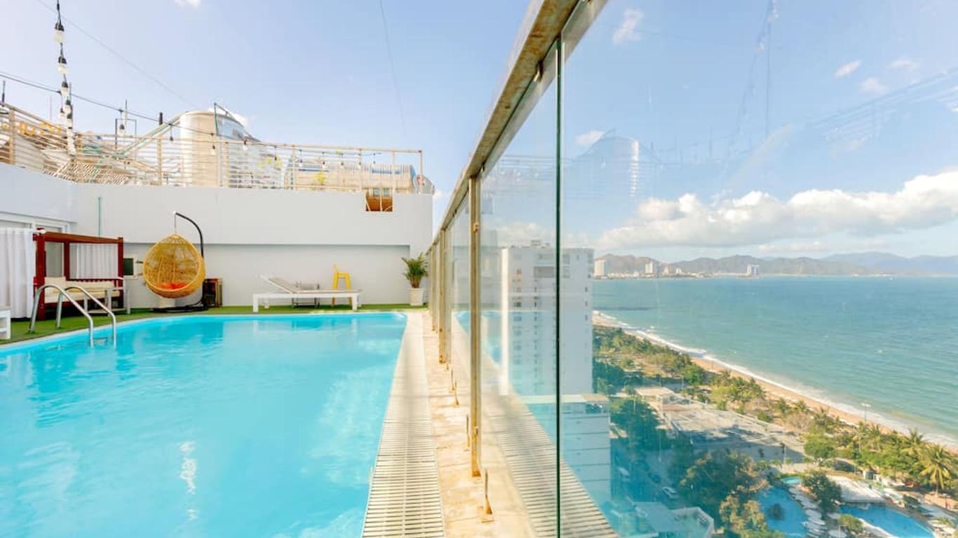 Paris Luxury Hotel & Apartment Nha Trang