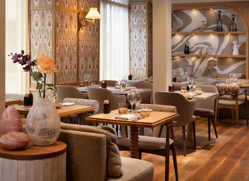 Restaurant Photo