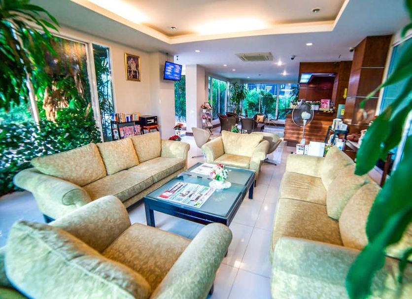 Lounge Photo