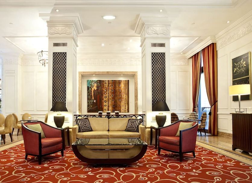 Lounge Photo