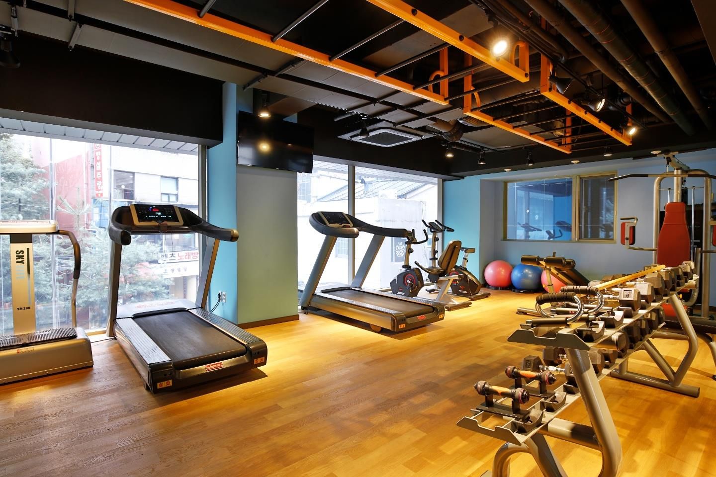 Gym Photo