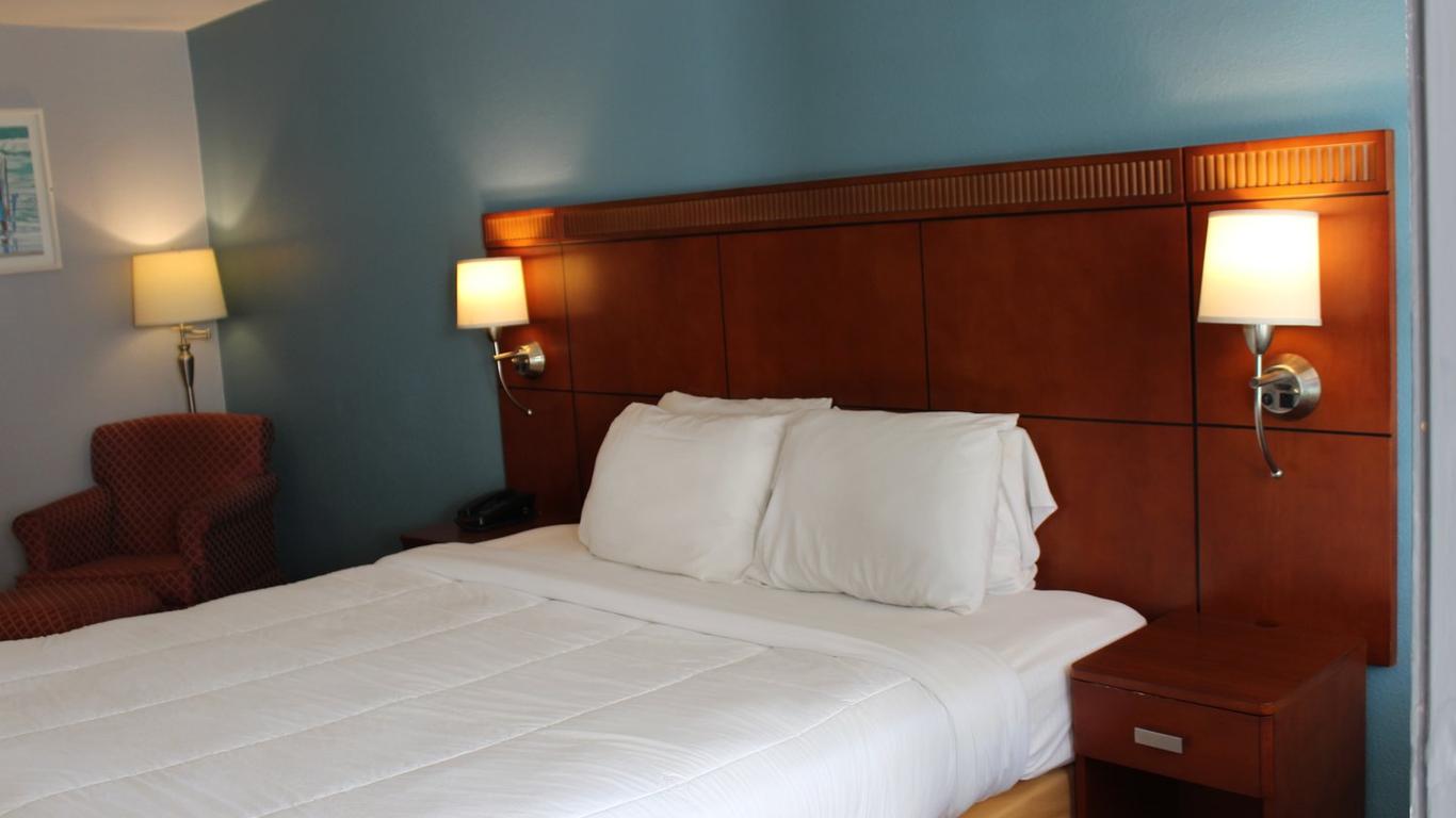 Creekside Lands Inn