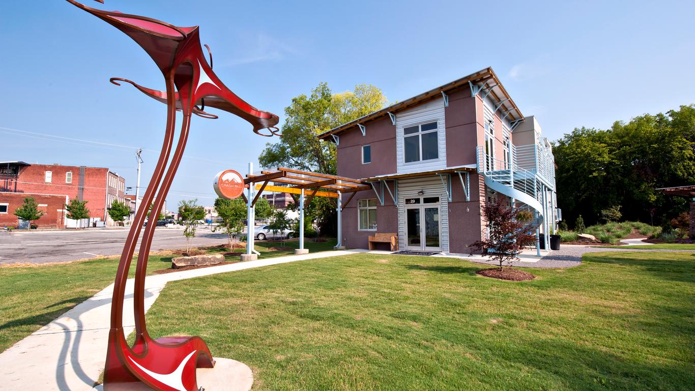 The Crash Pad - An Uncommon Hostel