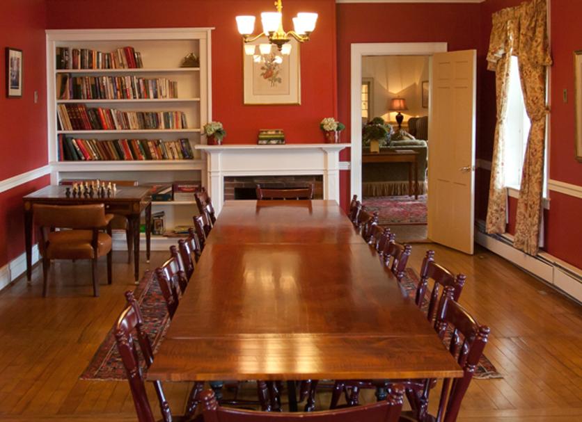 Dining room Photo