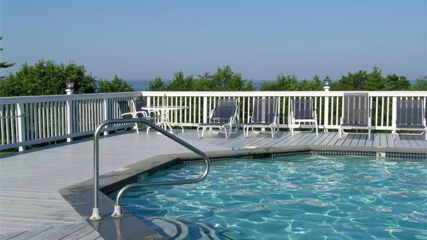 Acadia Ocean View Motel